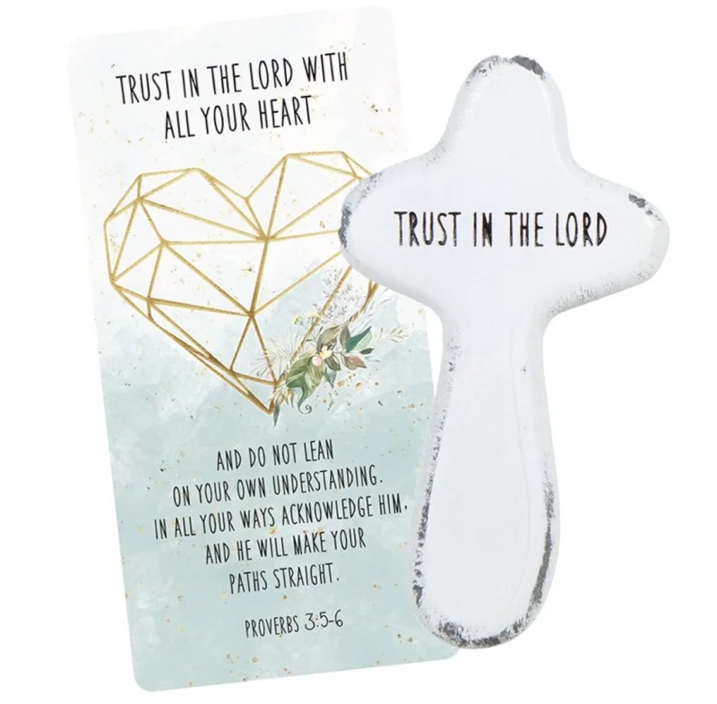 Trust The Lord Holding Cross & Card